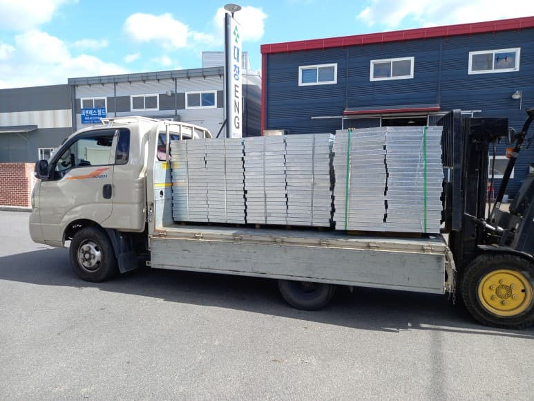 스틸그레이팅 제품사진 시공사례 - 인천 대성종합유통